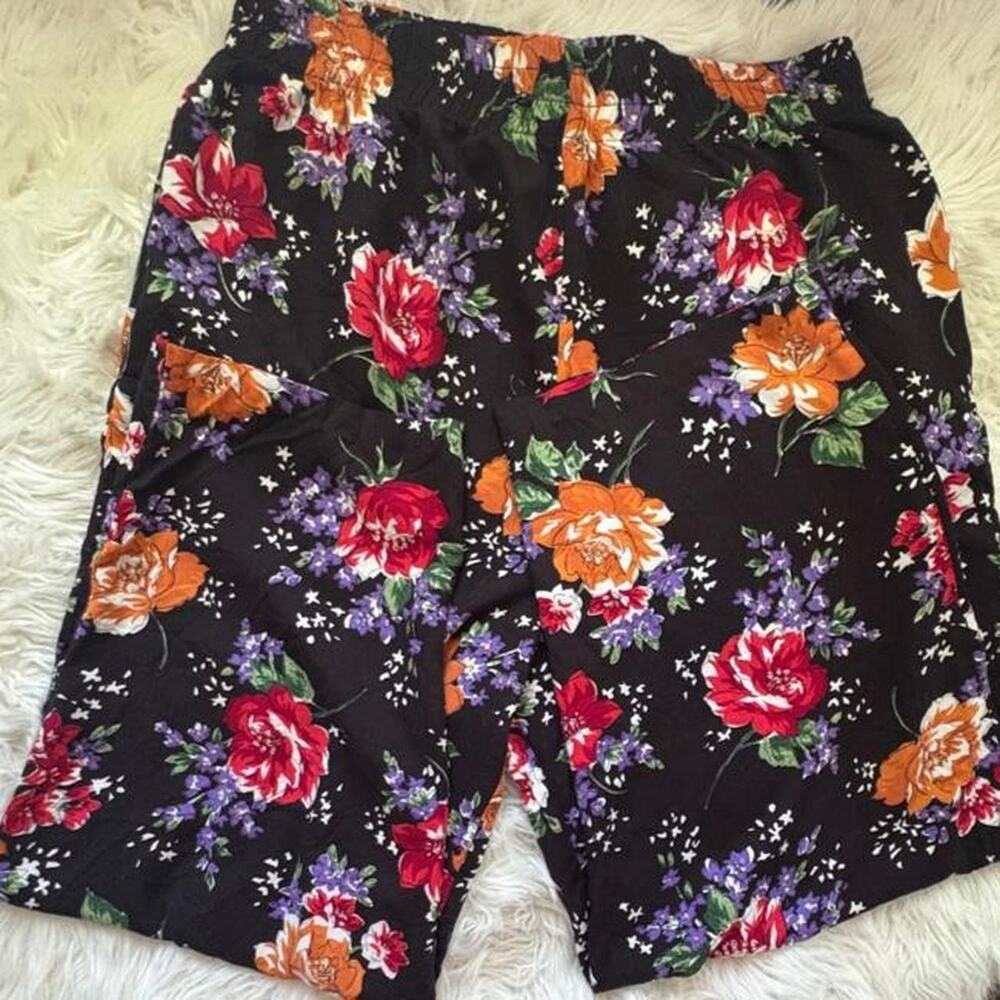 Vintage floral print pants size